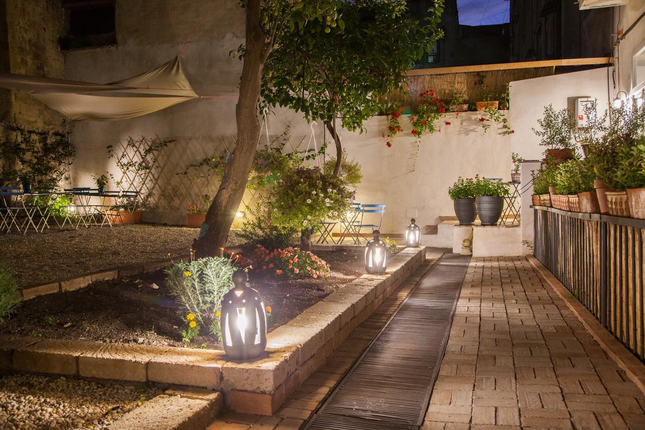 Borgo Vergini Garden B&B Nápoly Kültér fotó
